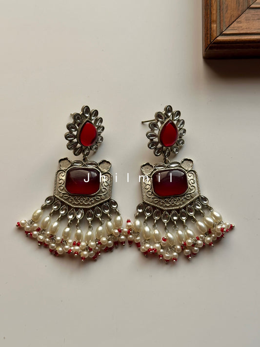 Zarqa Pearl Drop Earrings