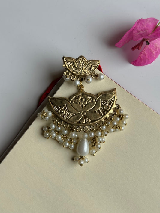 Pankhuri Earrings
