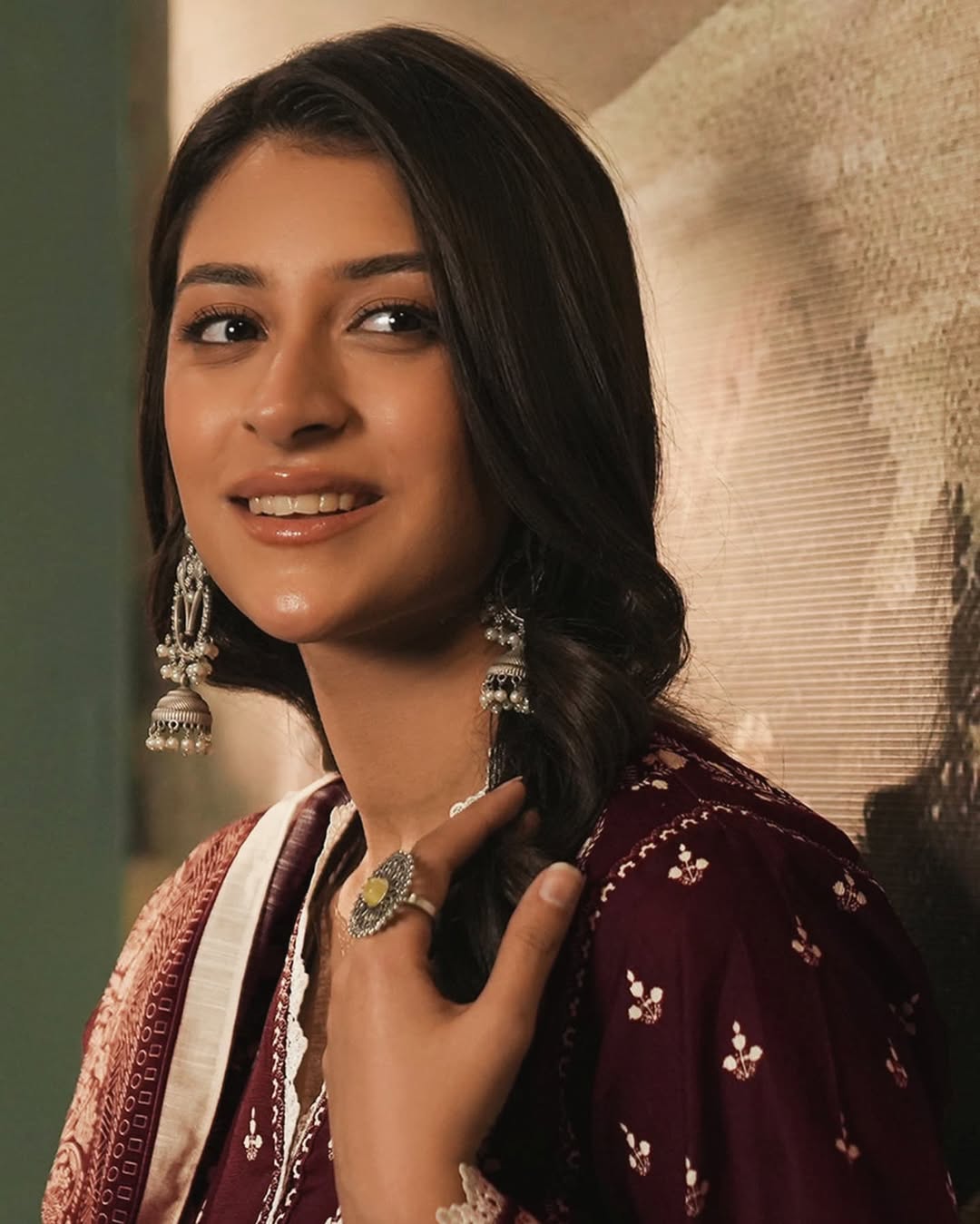 Tota Mena Premium Jhumka