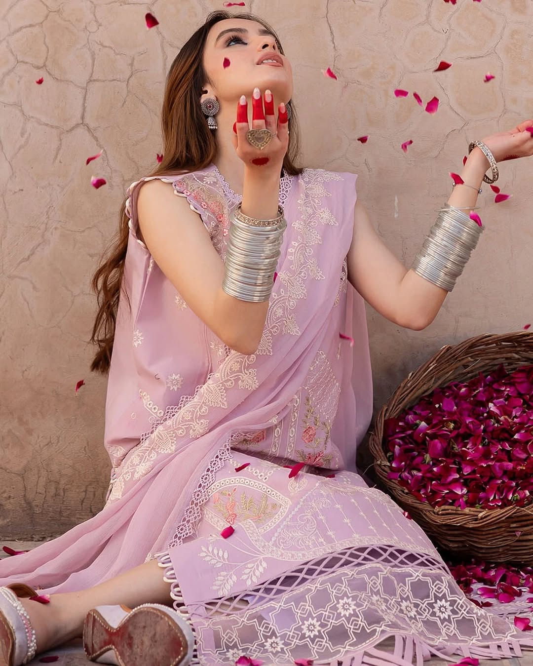 Meharnaaz Jhumki