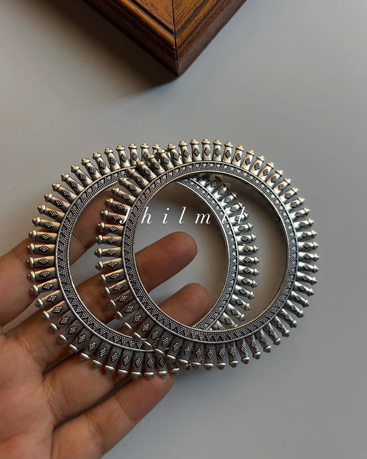 Spikes Compressed Bangles