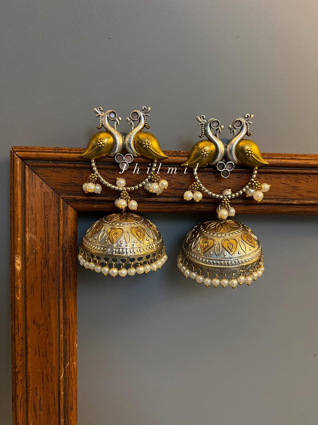 Hans Dual tone Jhumka
