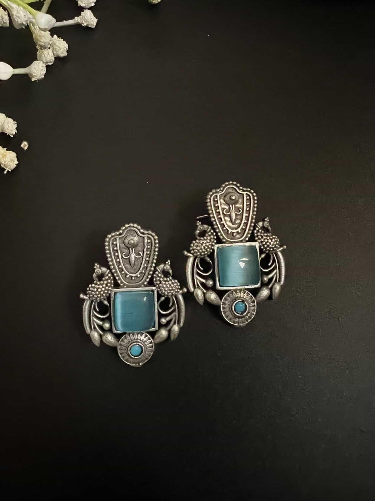 Nigar Ear candy
