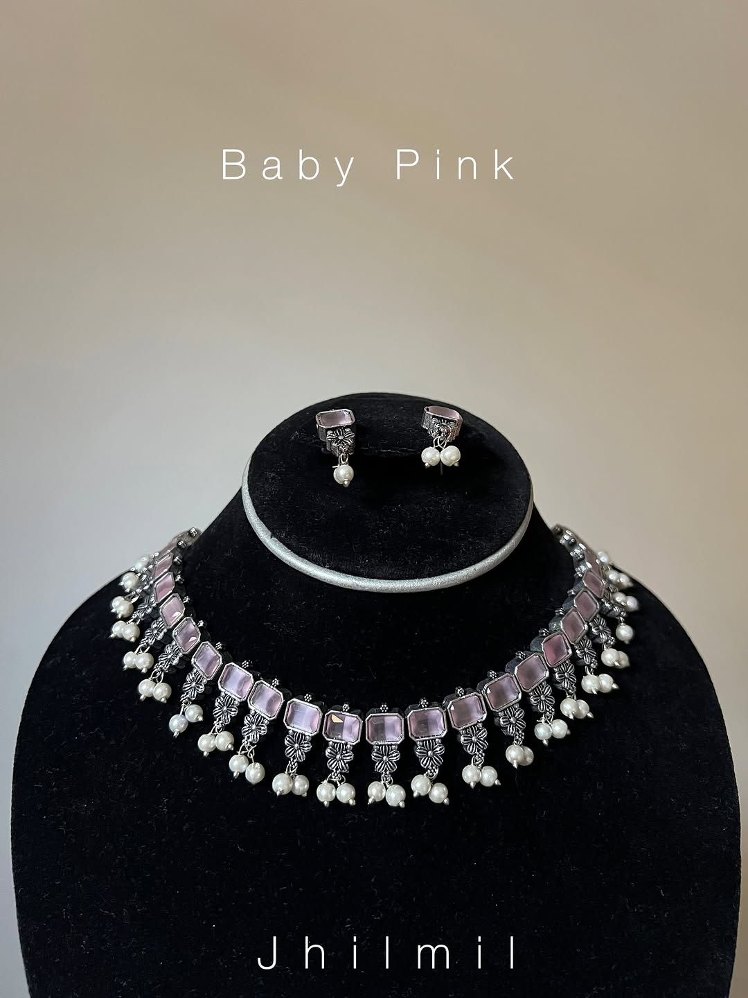 Komal Choker Set