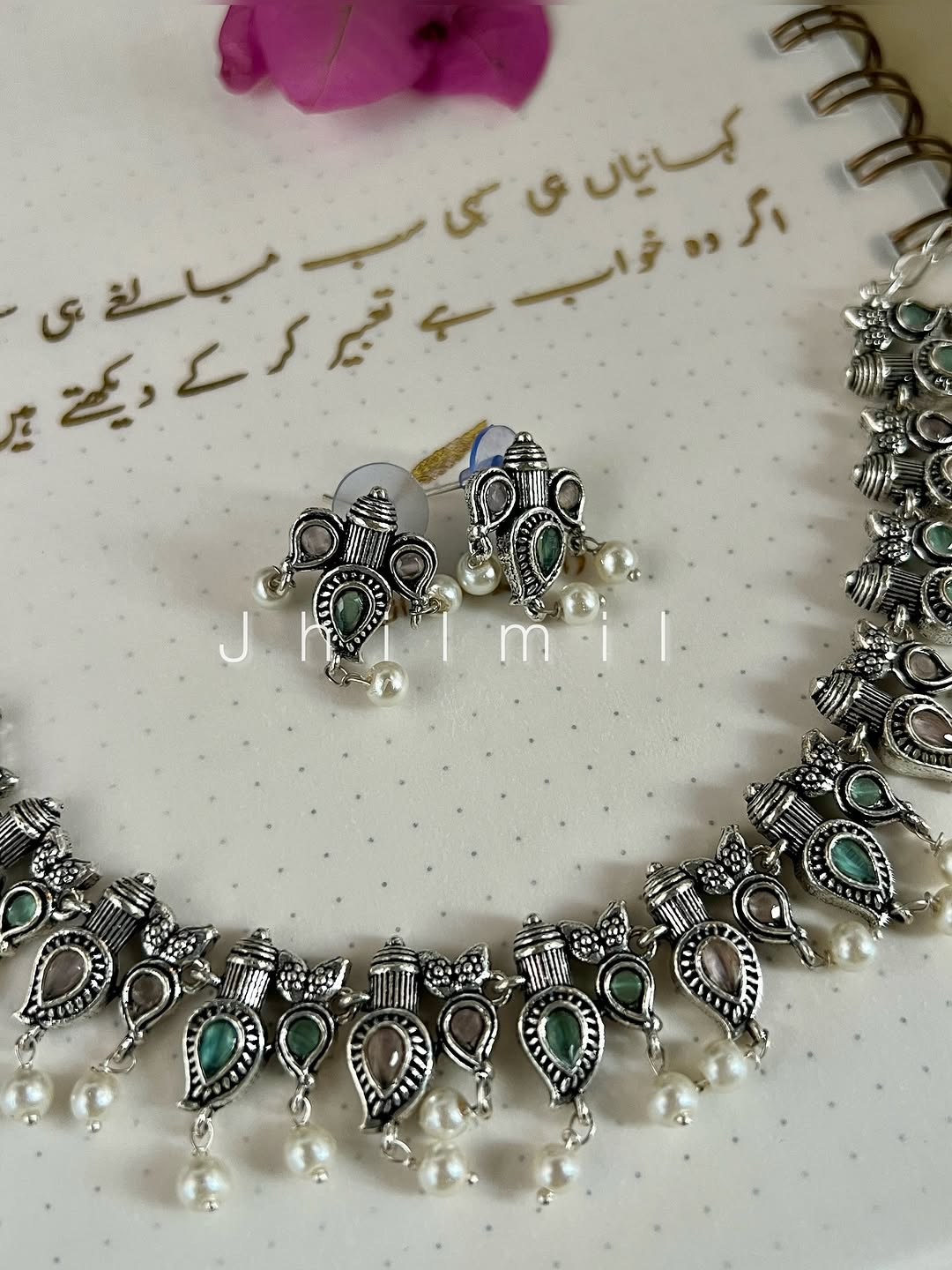 Keri Choket Set
