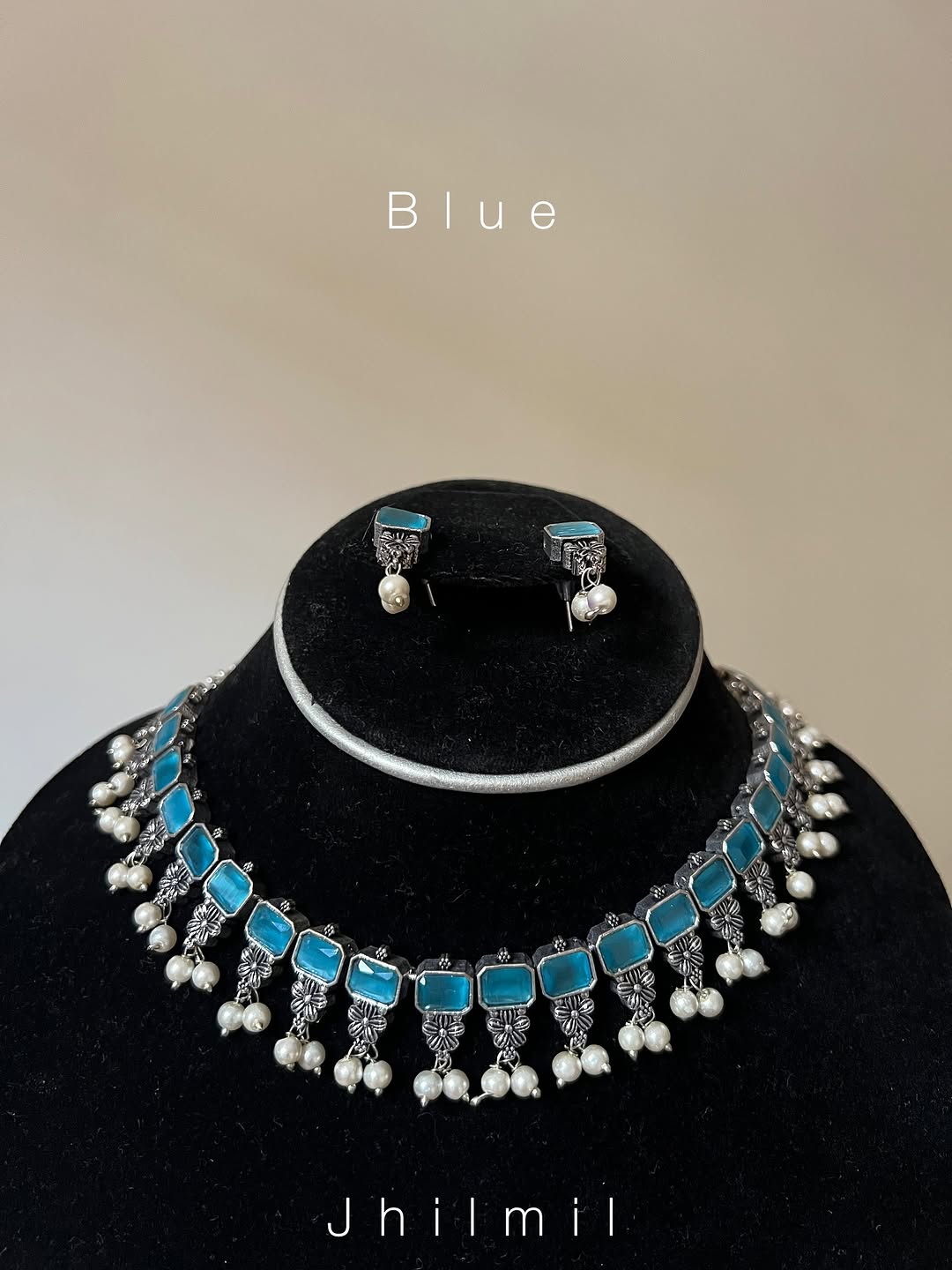 Komal Choker Set