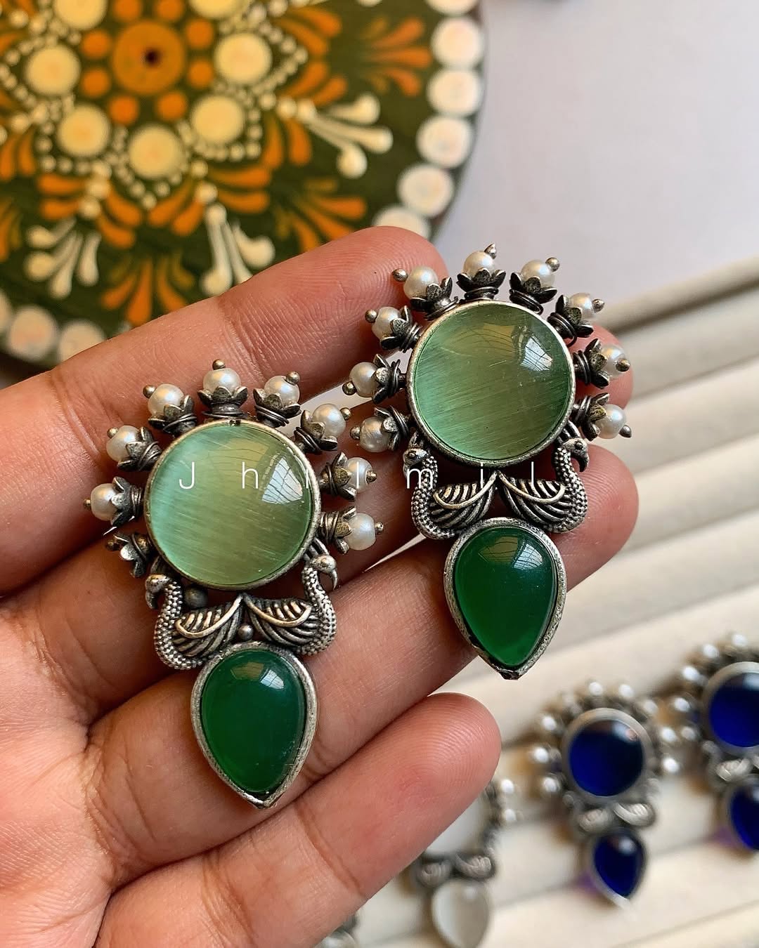 Mor Bahar Ear candy