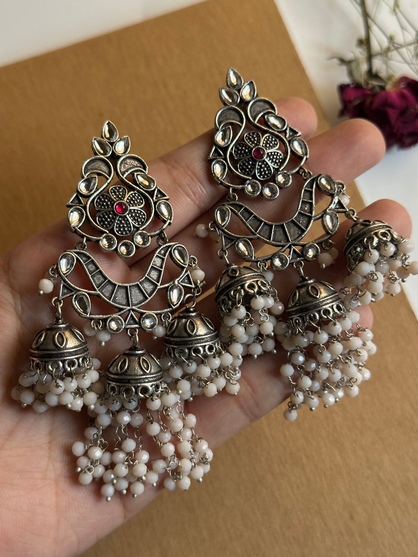 Dil Nasheen Earrings