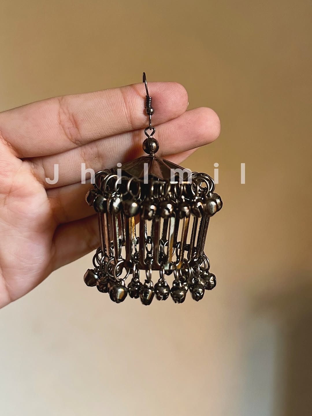 Pinjra Jhumka