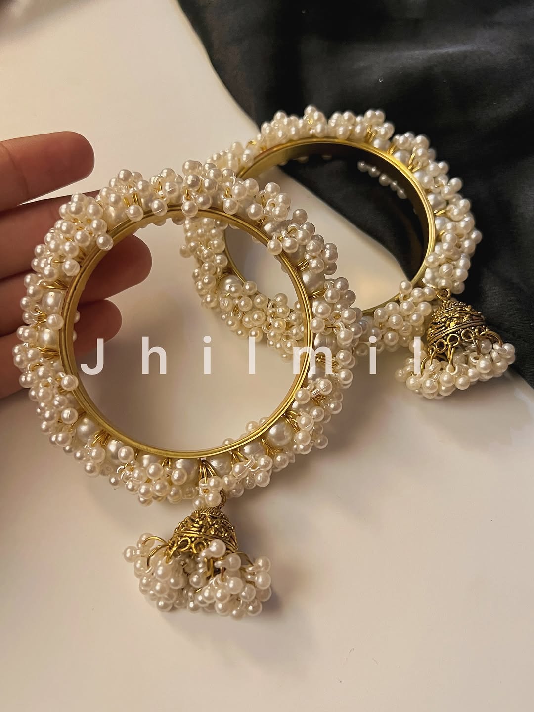 Gajra Moti Jhumki Bangles