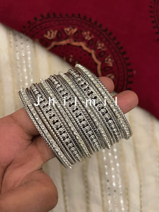 Abroo Bangle Set