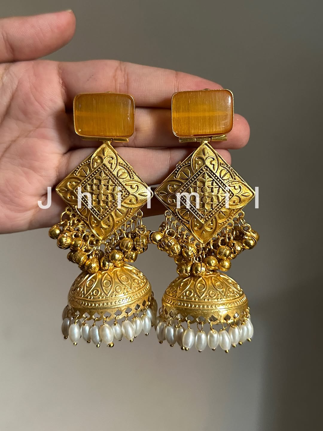Basanti Jhumka - Rectangle Design