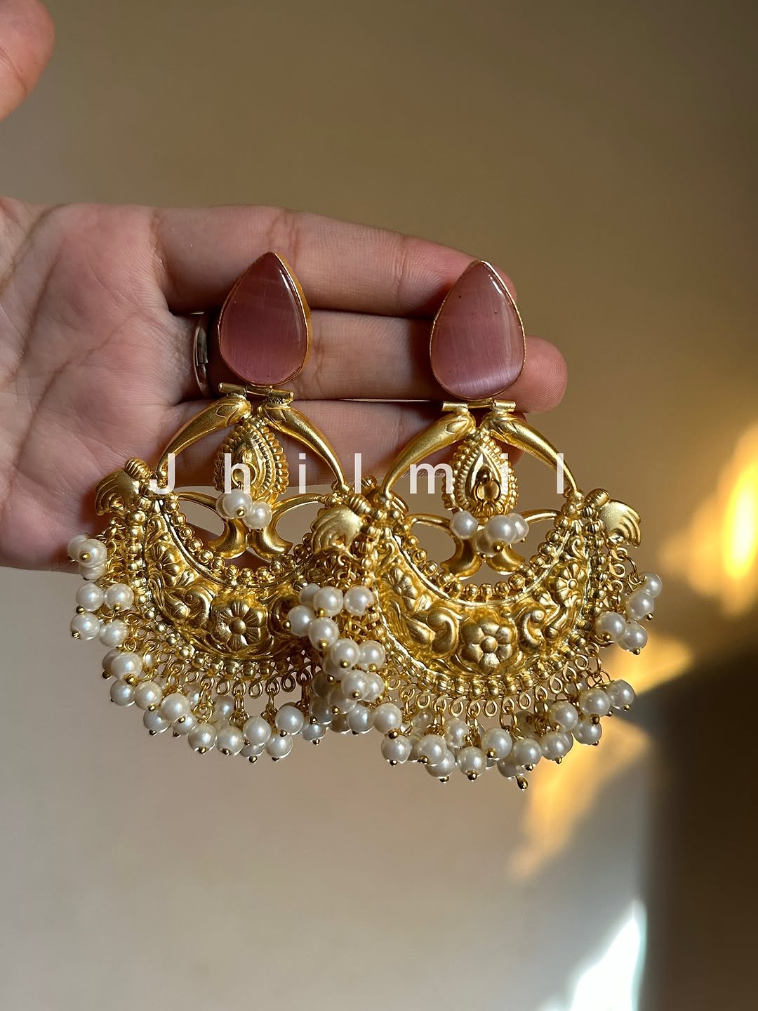 Mahrosh Chandbali