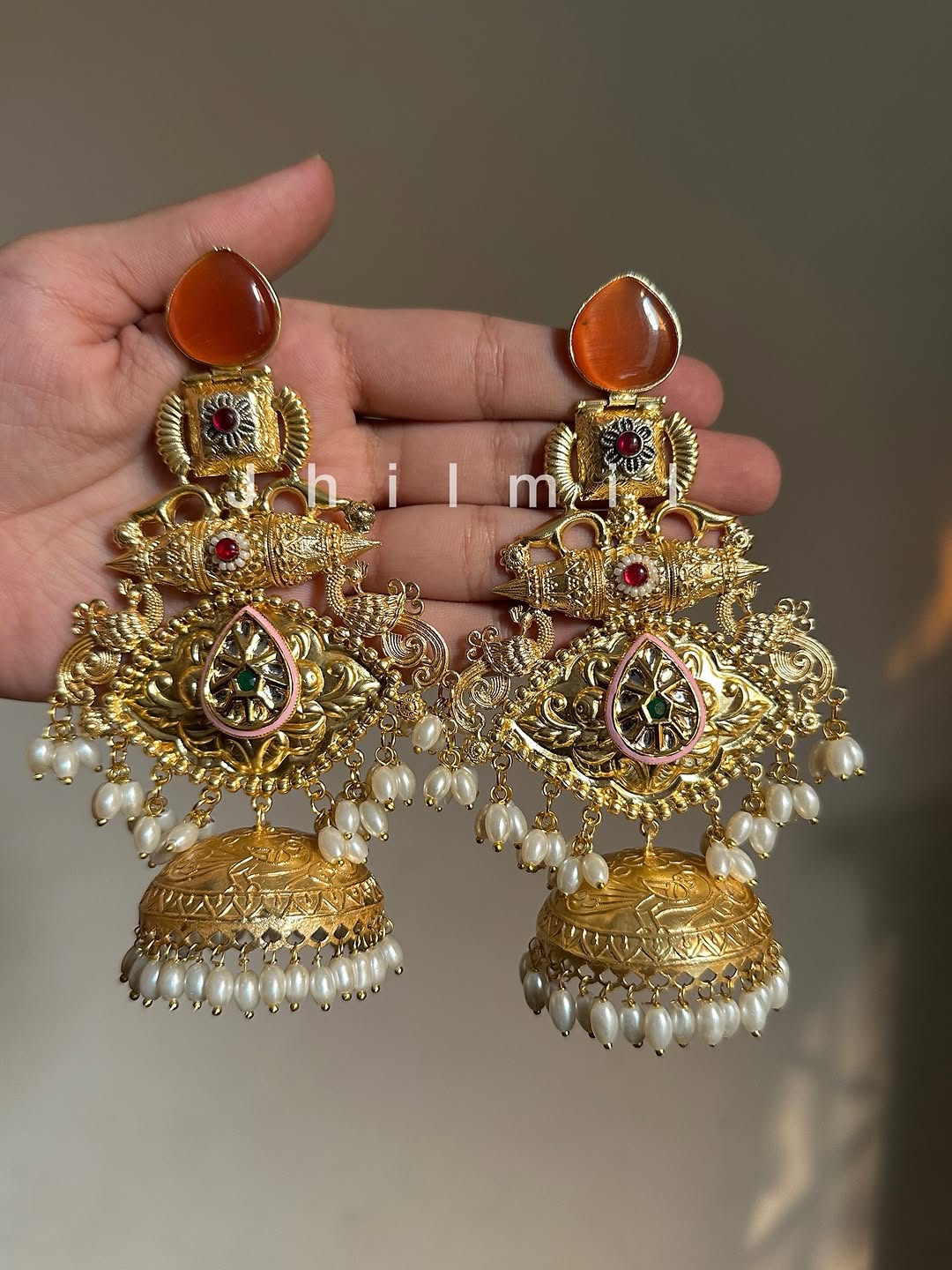 Mehbooba Jhumka