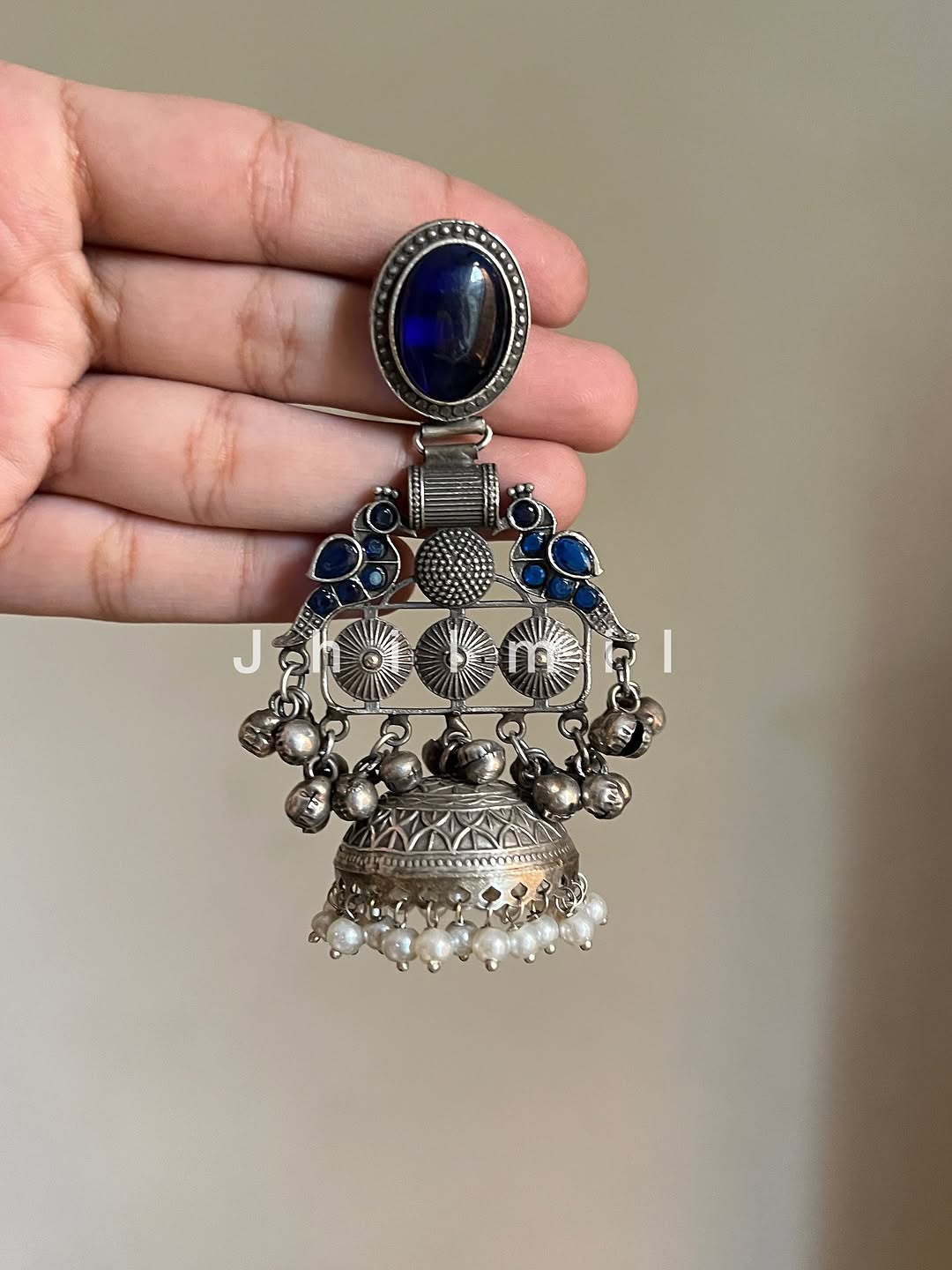 Rangolo Jhumka
