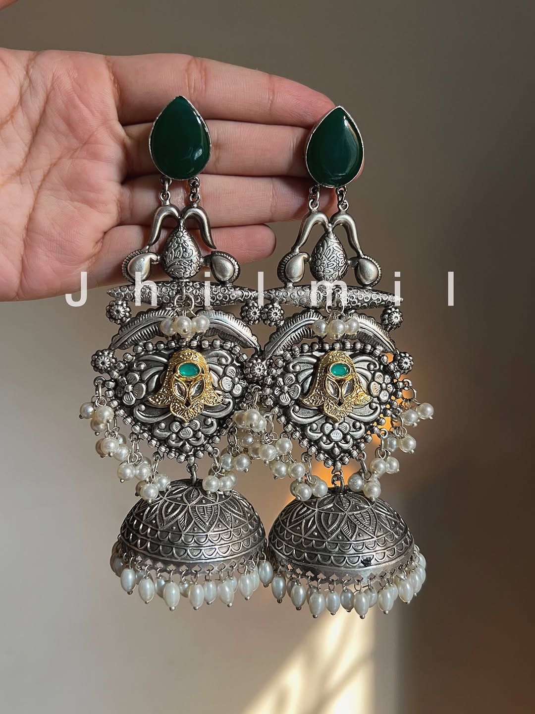 Shahana Jhumka