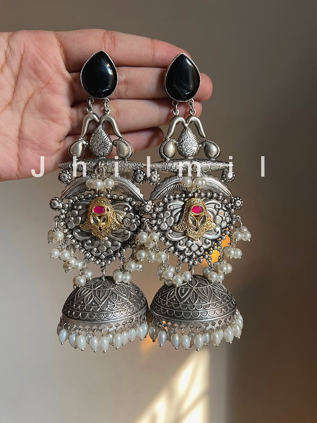 Shahana Jhumka