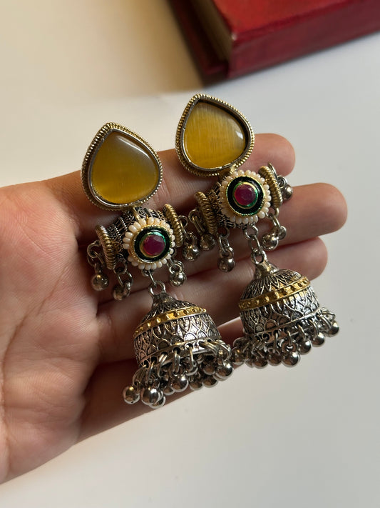 Rekha Jhumka