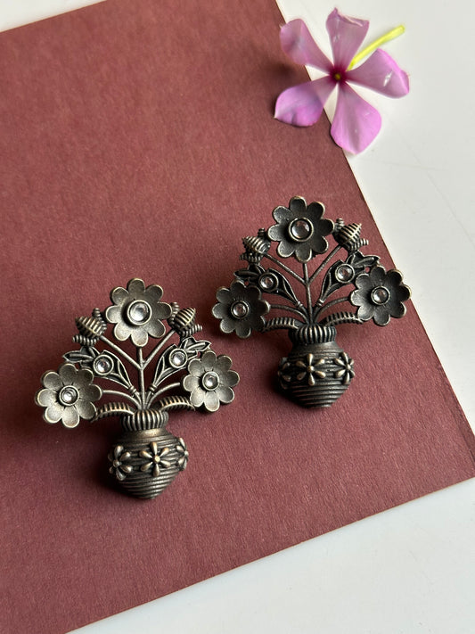 Cute Flower pot earrings