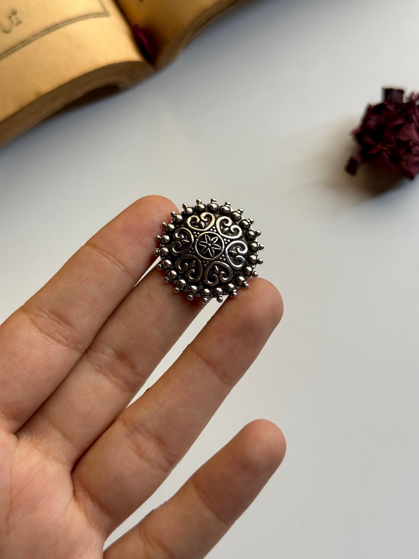 Oxidized Ring Design - 9
