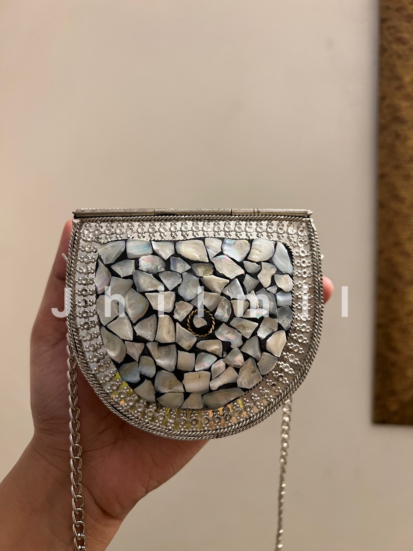 Silver Seep Metal Clutch