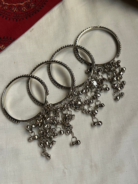 Beaded Ghungroo Latkan Bangles