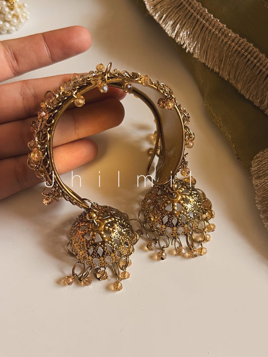 Jhumki Latkan Handcuff