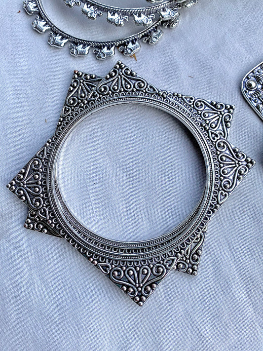 Square Compressed Bangles