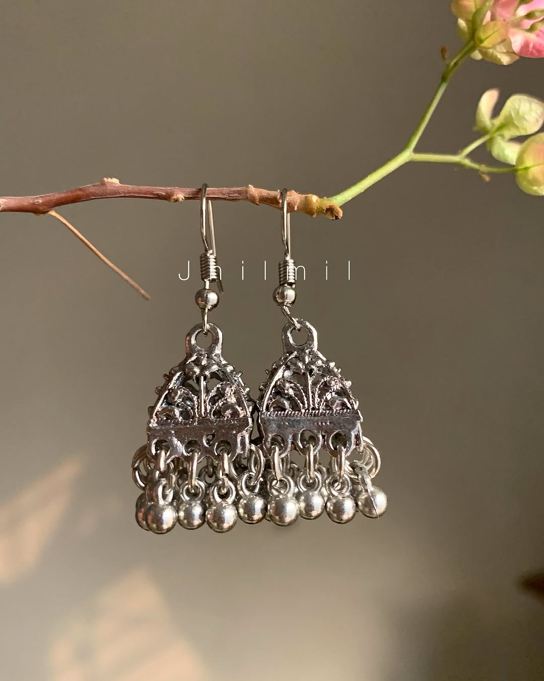 Hook Square Small Jhumki
