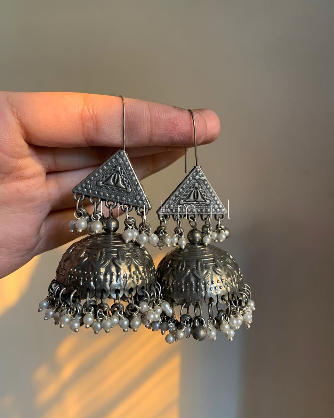 Medium Hook Jhumka