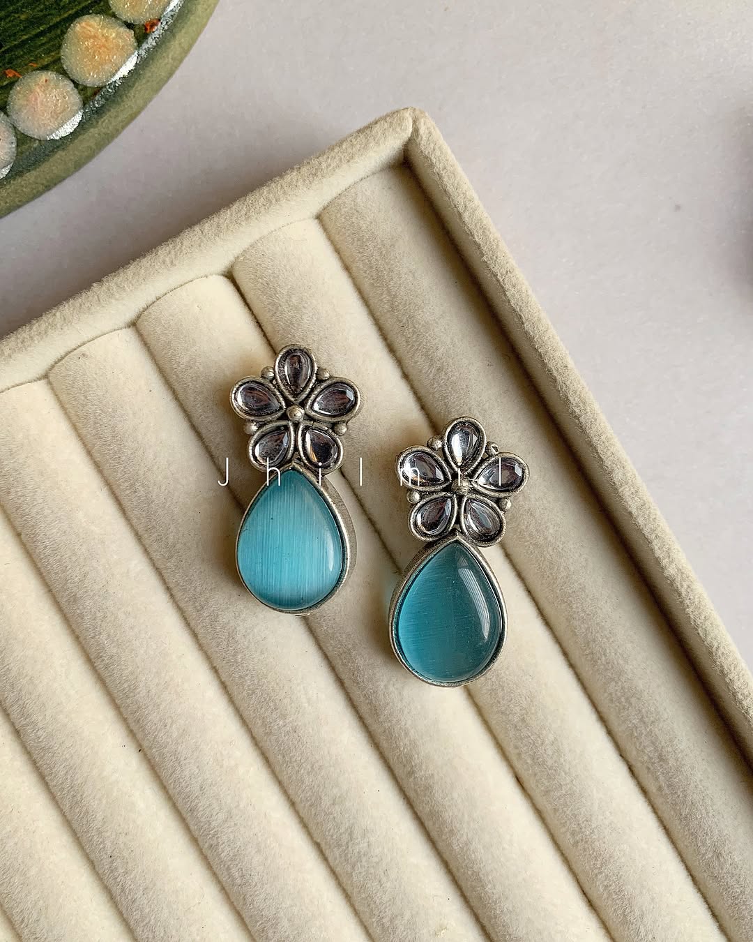 Flower Tear Drop Ear candy