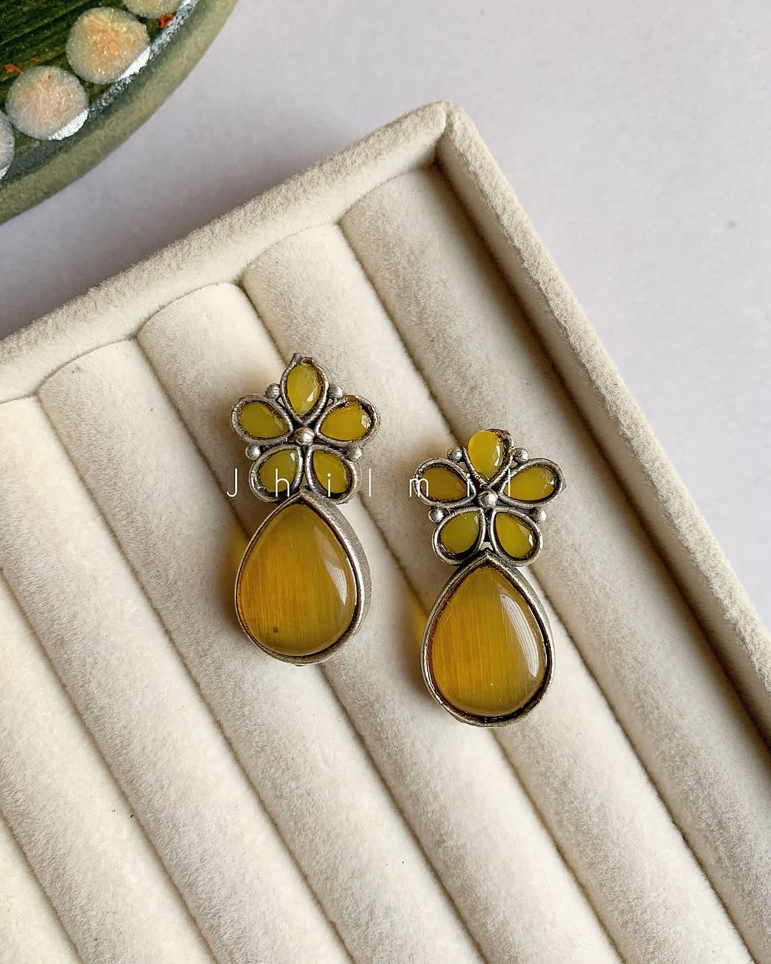 Flower Tear Drop Ear candy