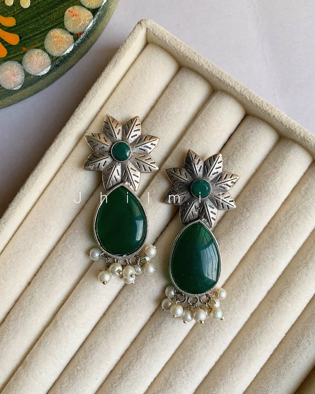 Flower stone drop Ear candy