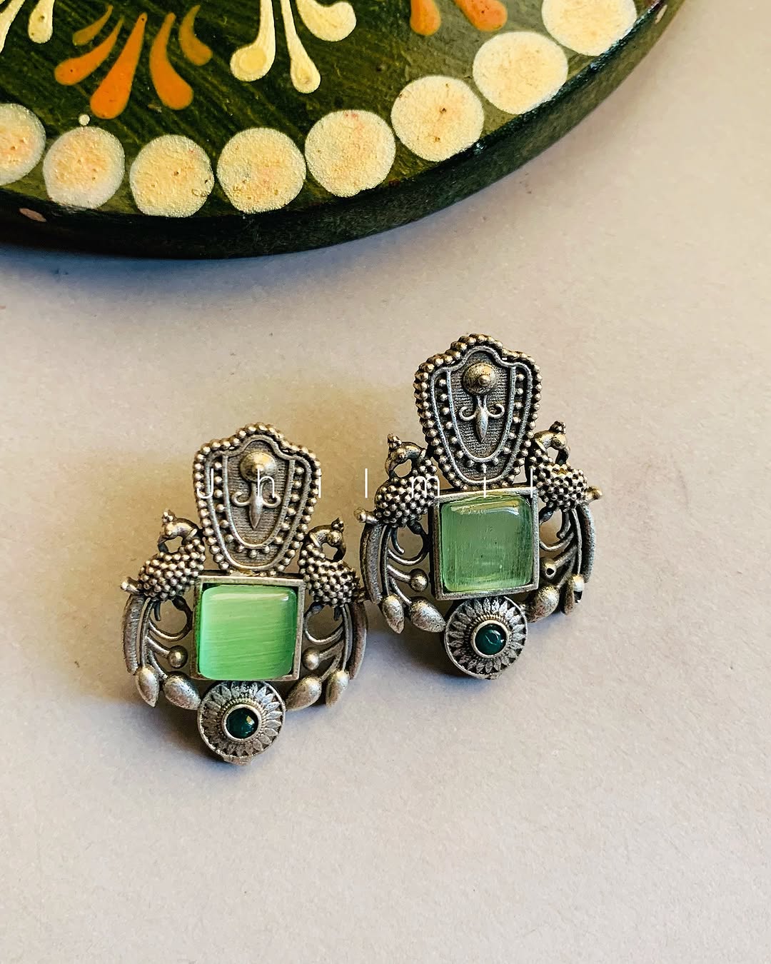 Nigar Ear candy