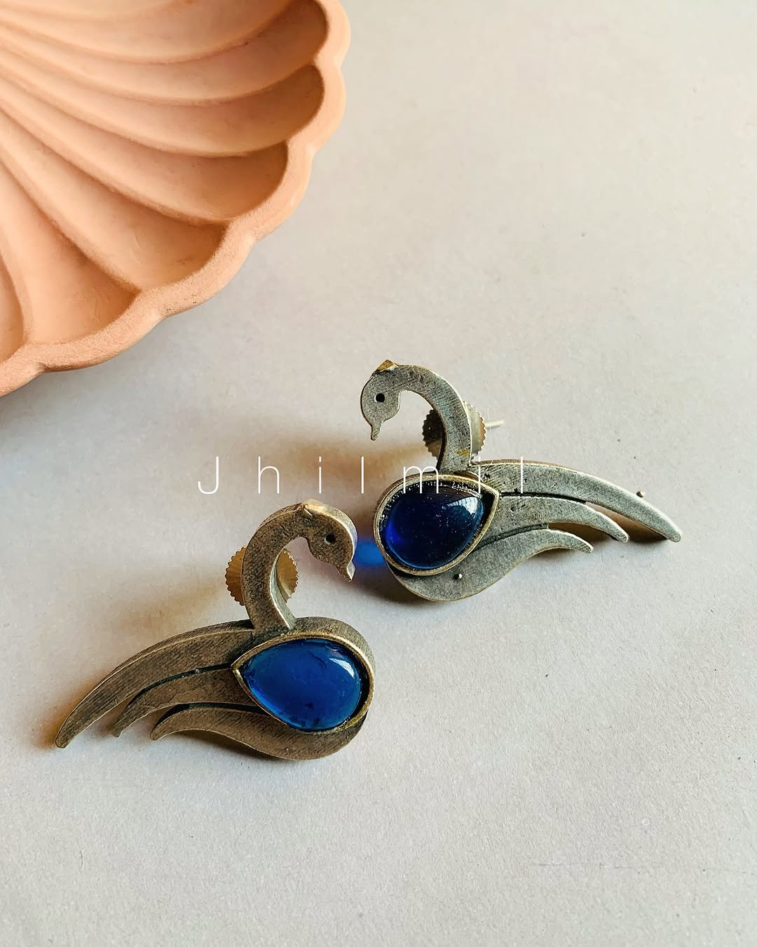 Swan Studded Ear candy