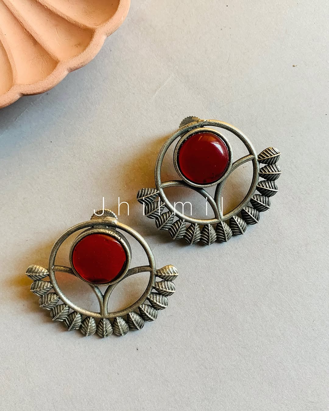 Leaf Carved Circles ear candies