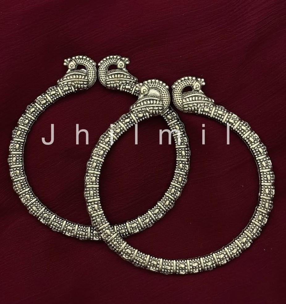 Mor Bangles
