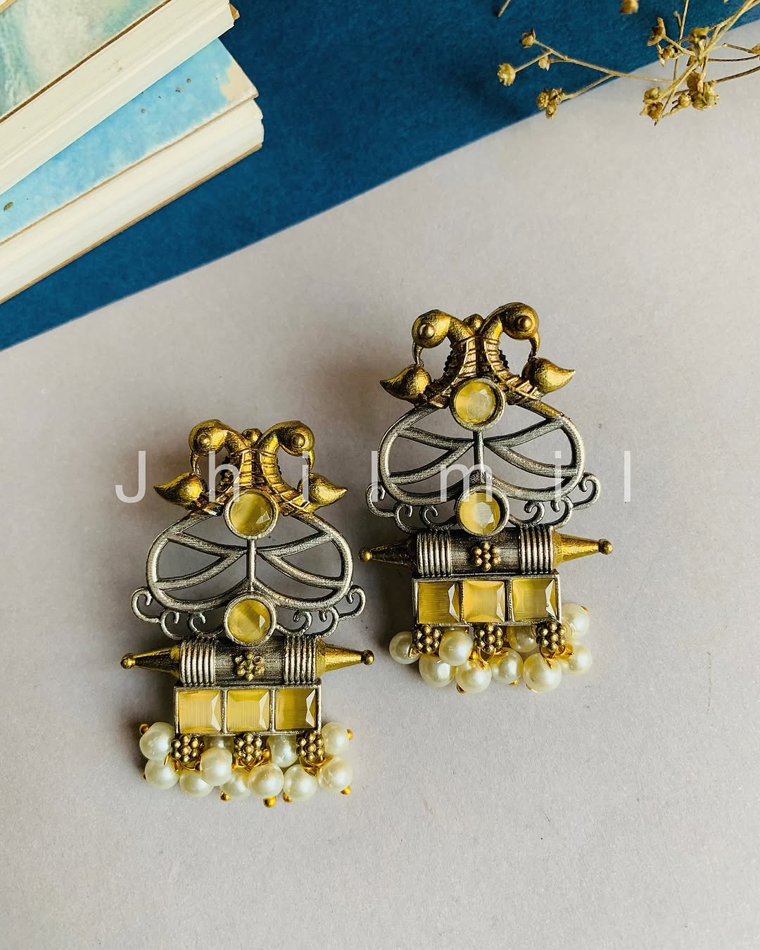 Elephant Motif Dual Toned Stud