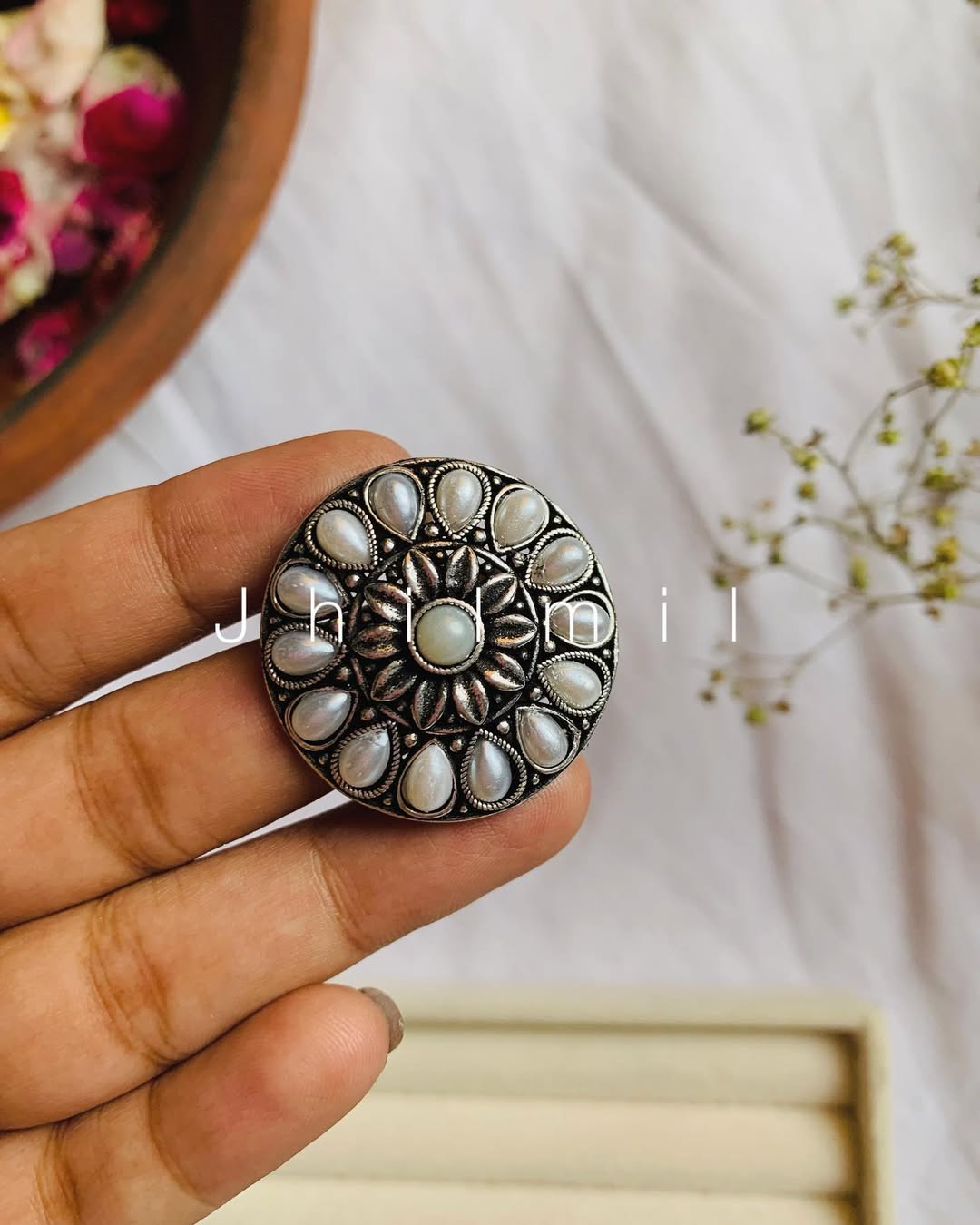 Phool Studded ring