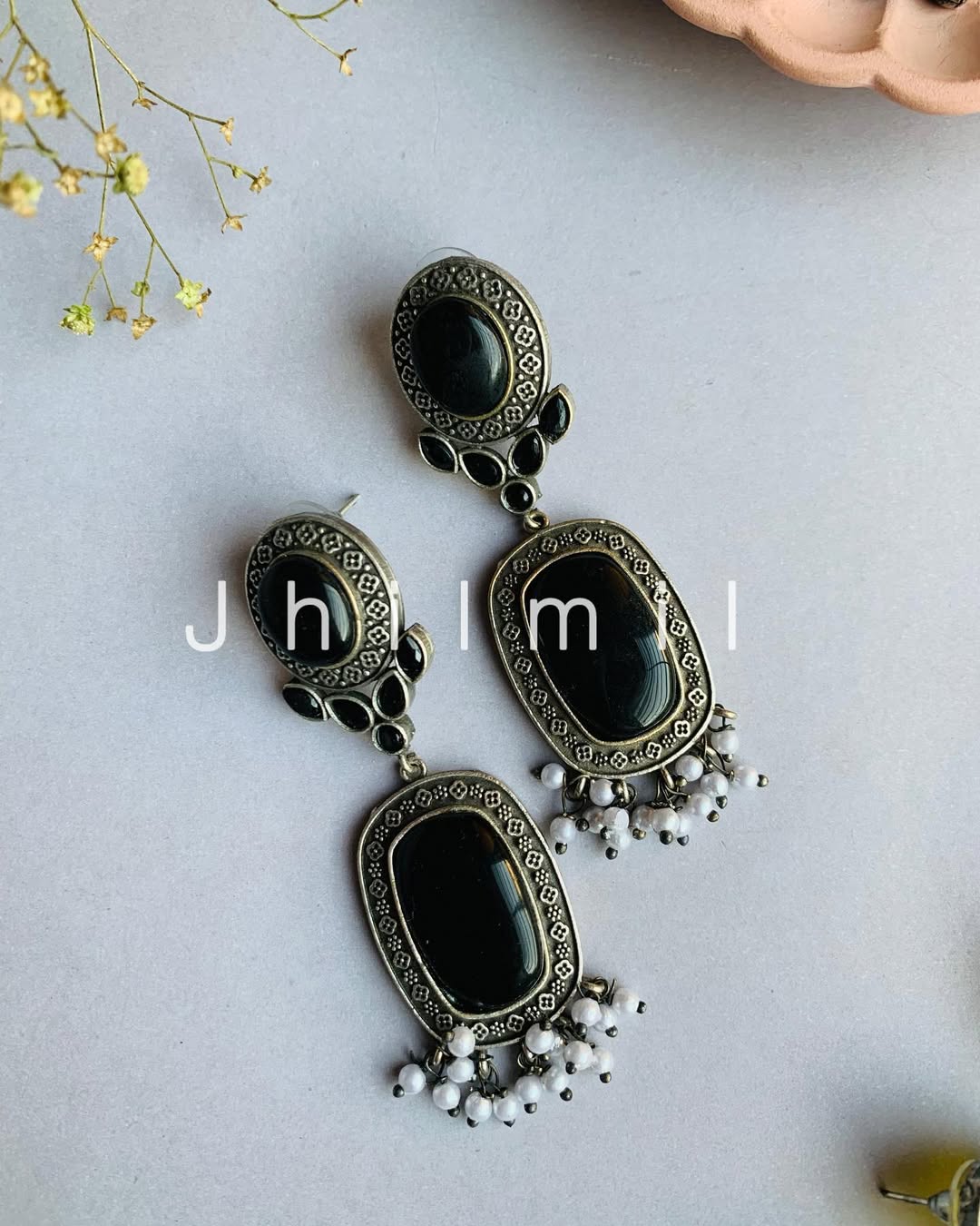 Designer look Mona Lisa stone Danglers