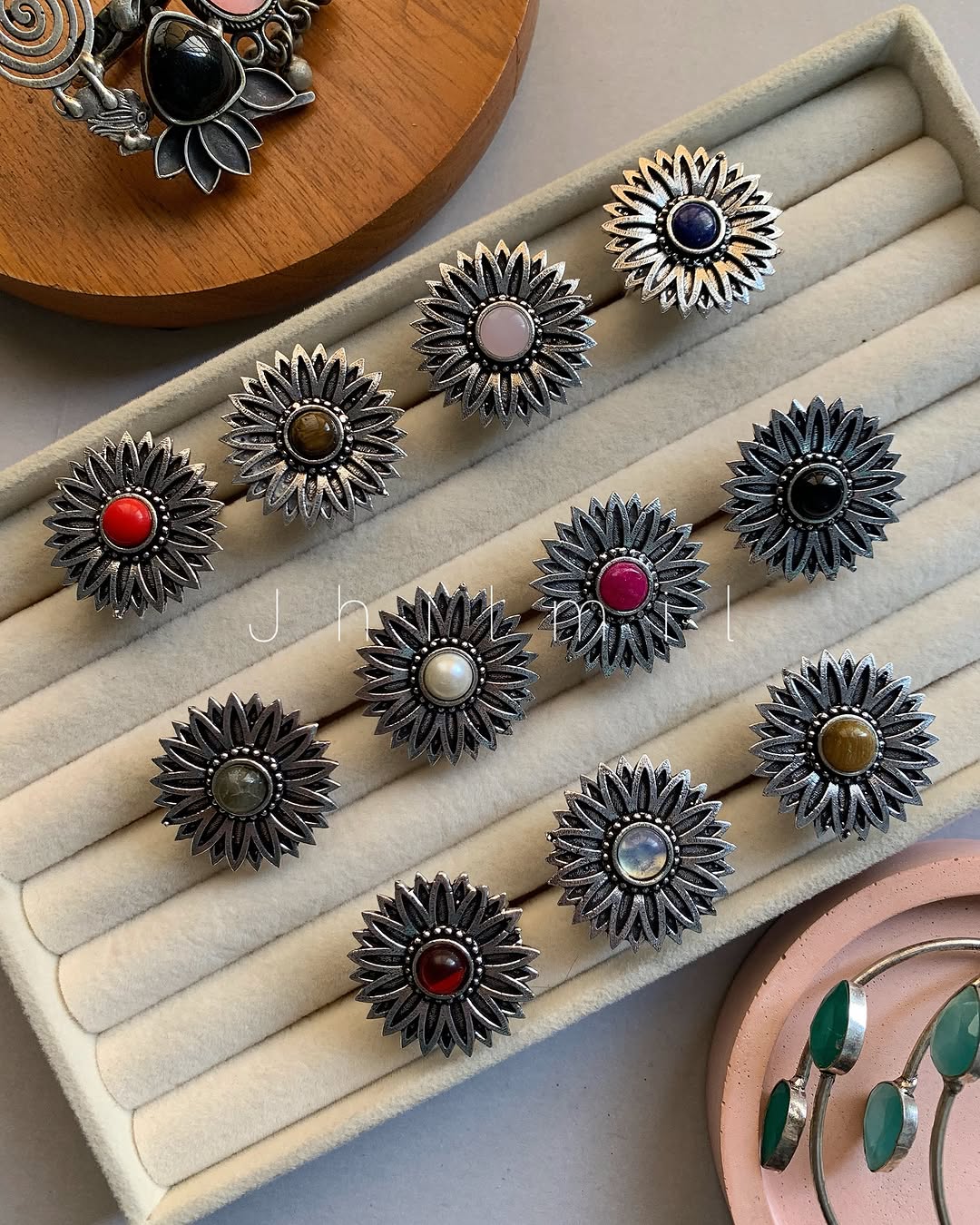Sunflower ring