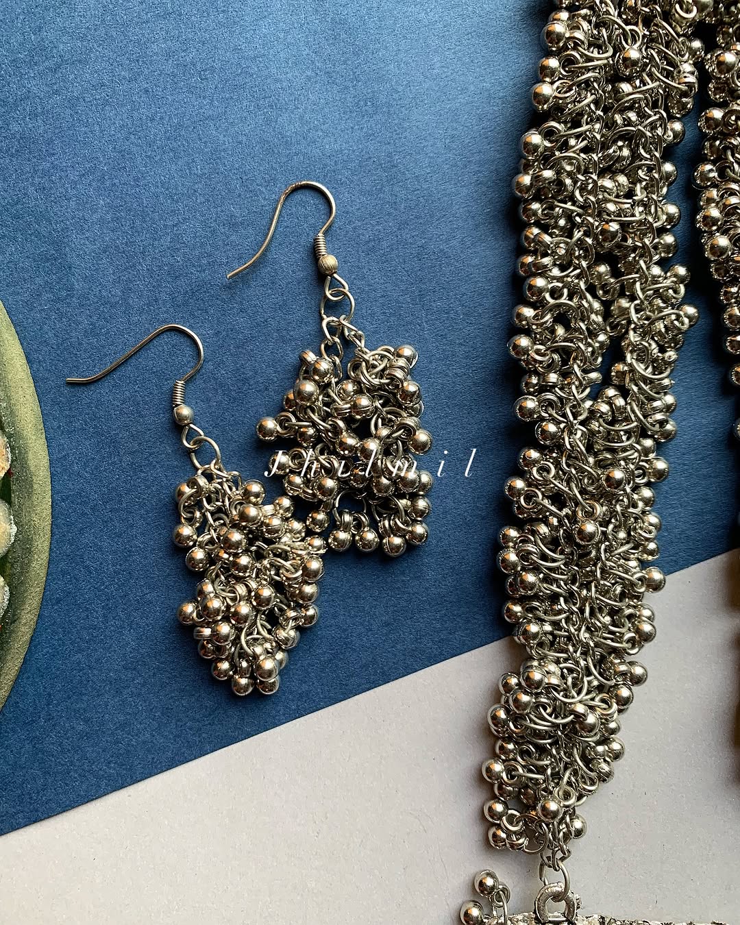Square carved Mala set, Design-A