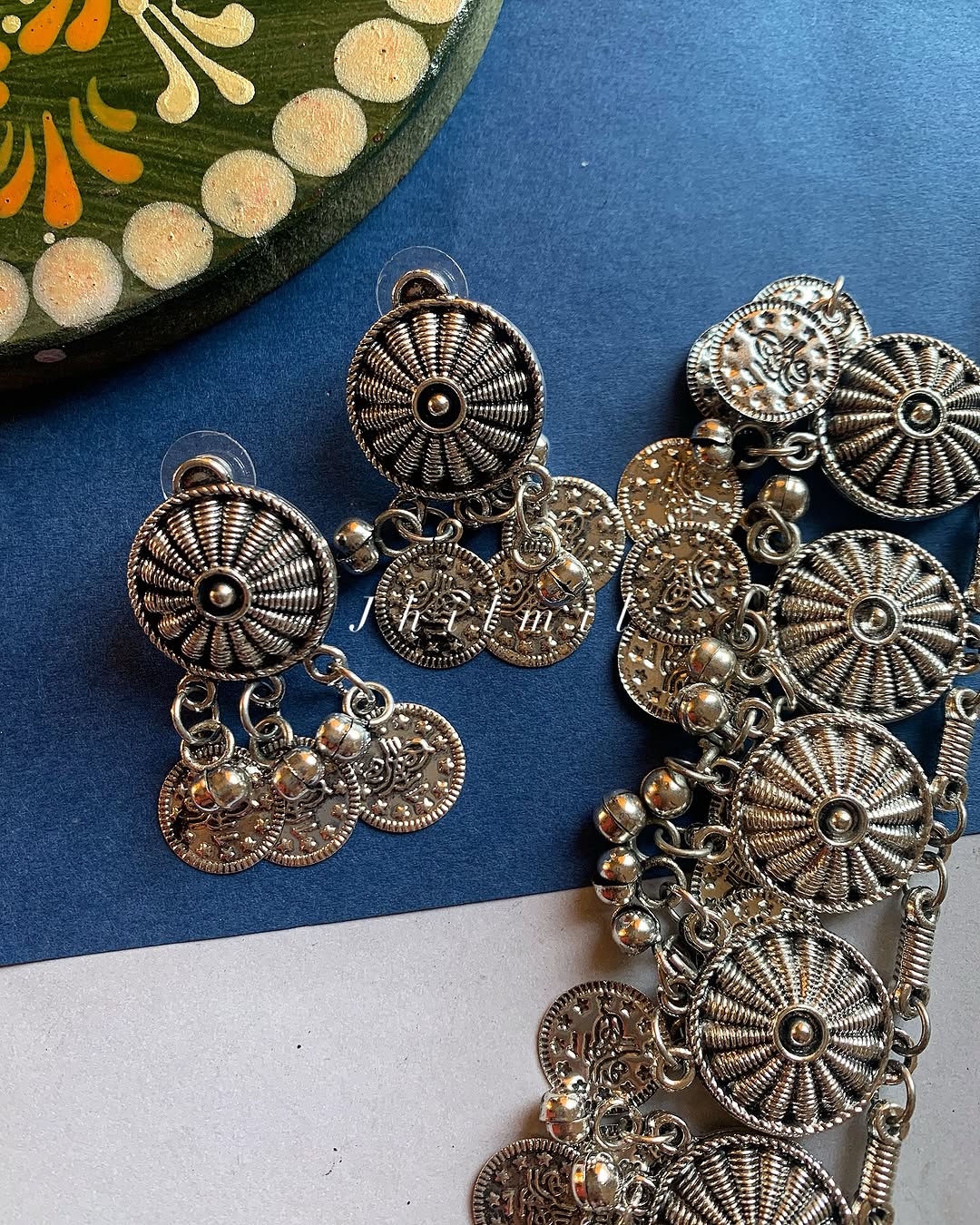 Circular motif Coin Mala Set