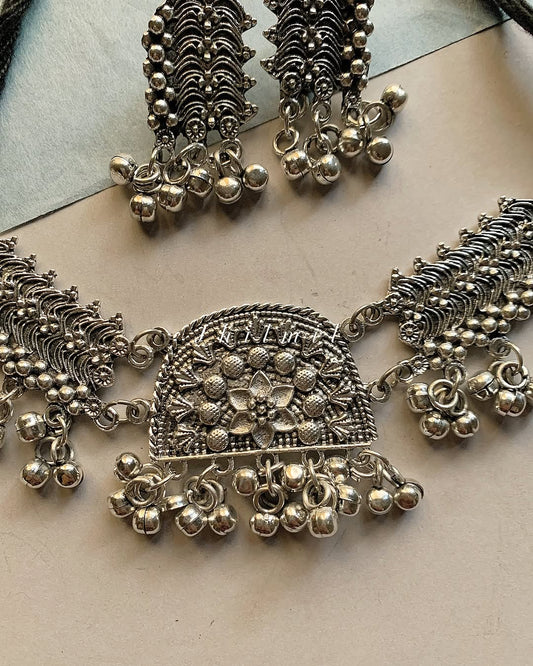 Oxidized Choker set Design D