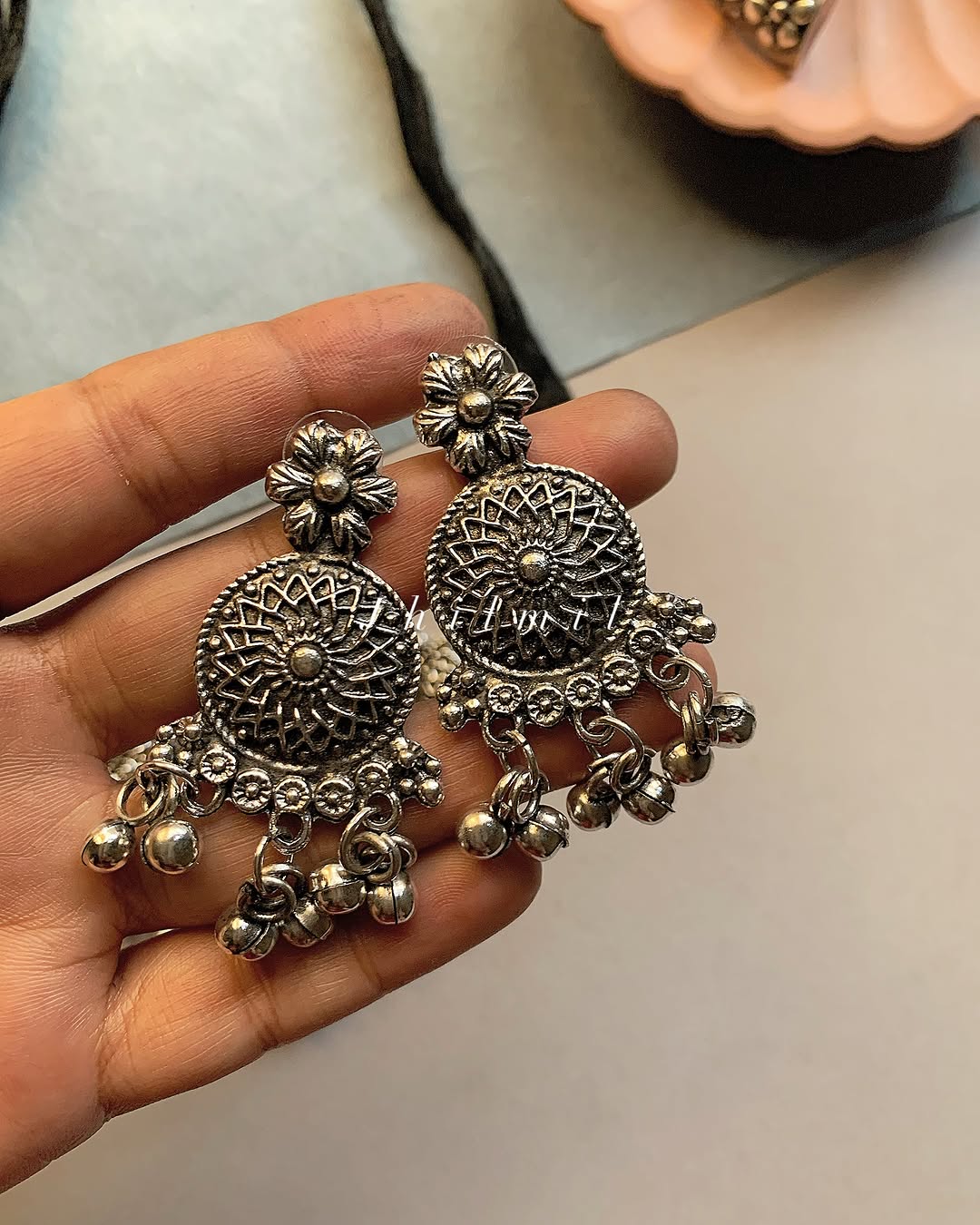 Oxdizied choker Set - Design A