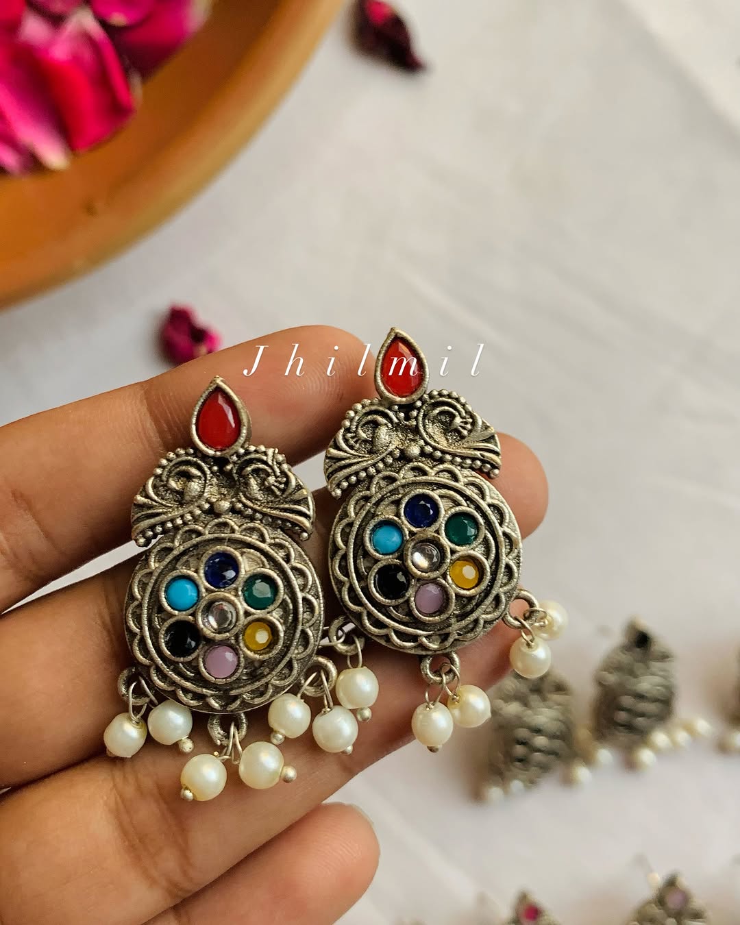 Nageena studs