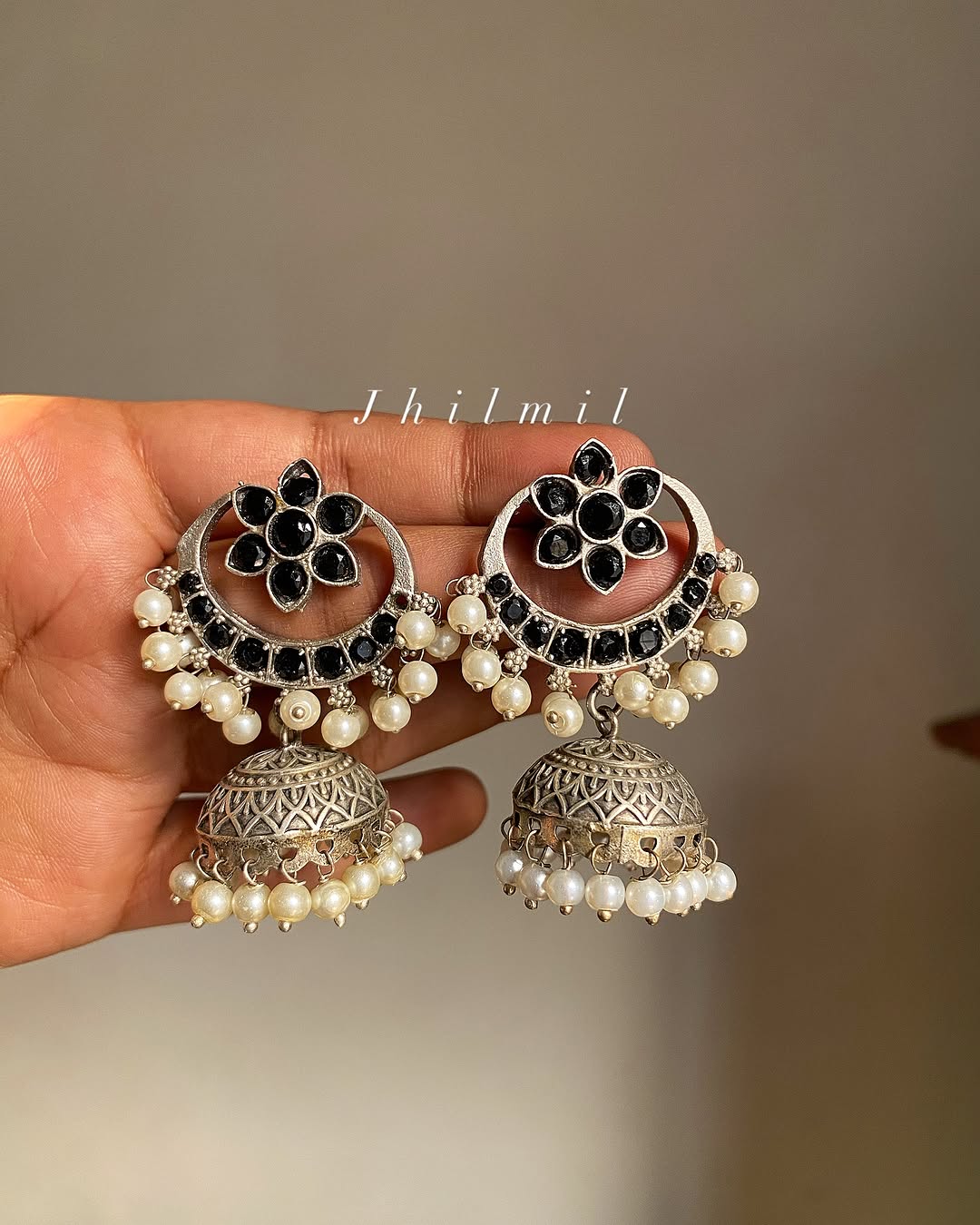 Sitara Jhumki