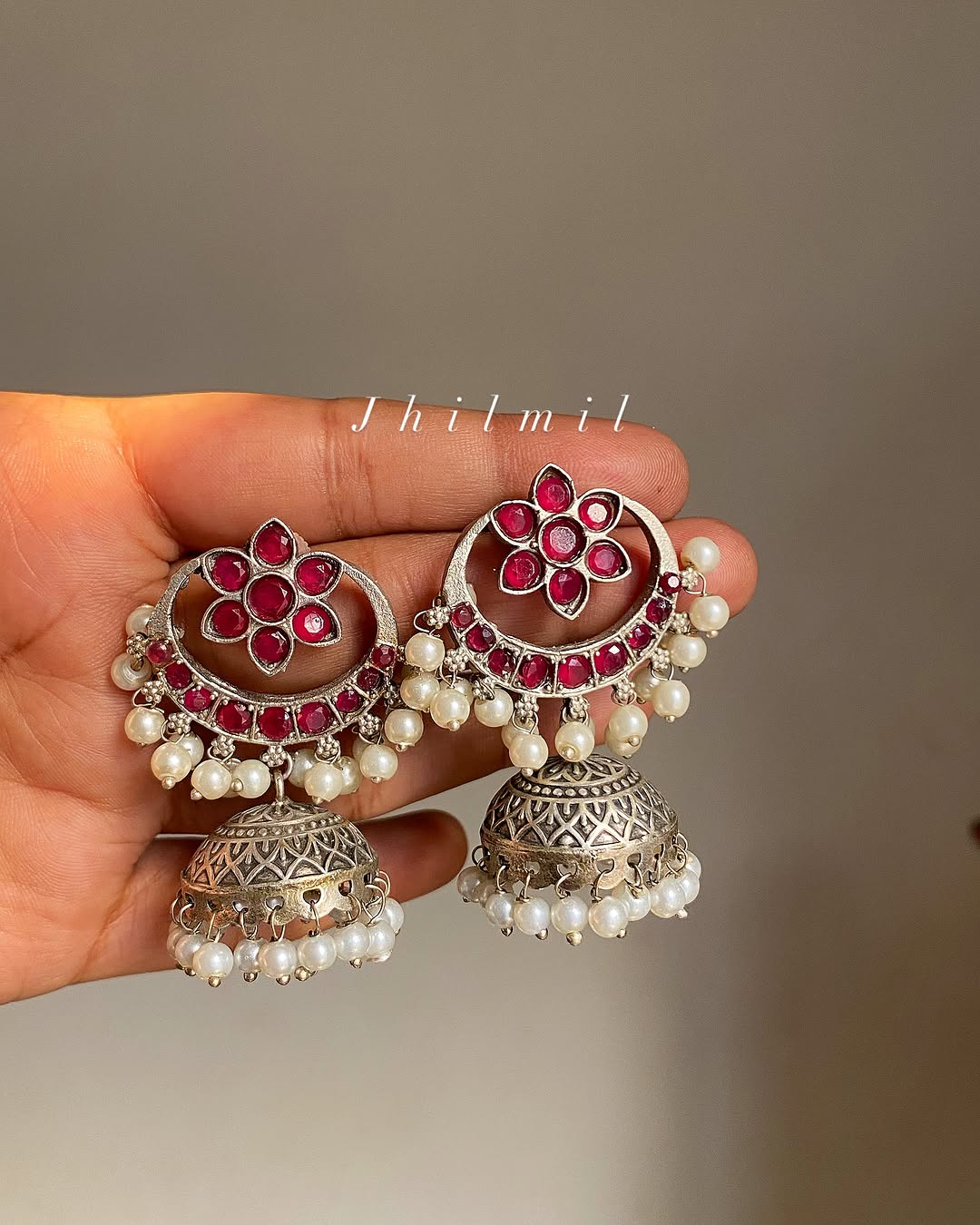 Sitara Jhumki