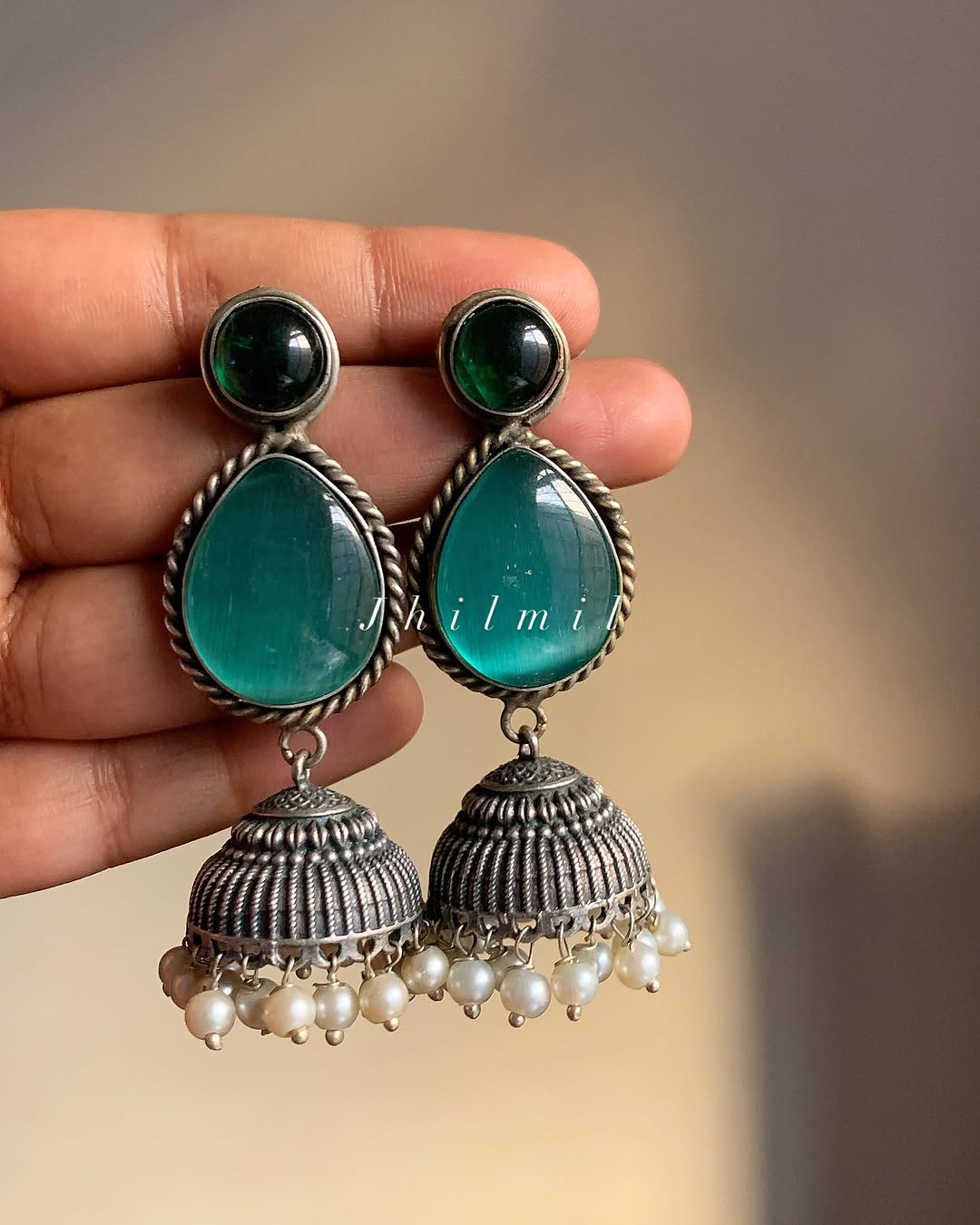 Pakeeza Jhumki