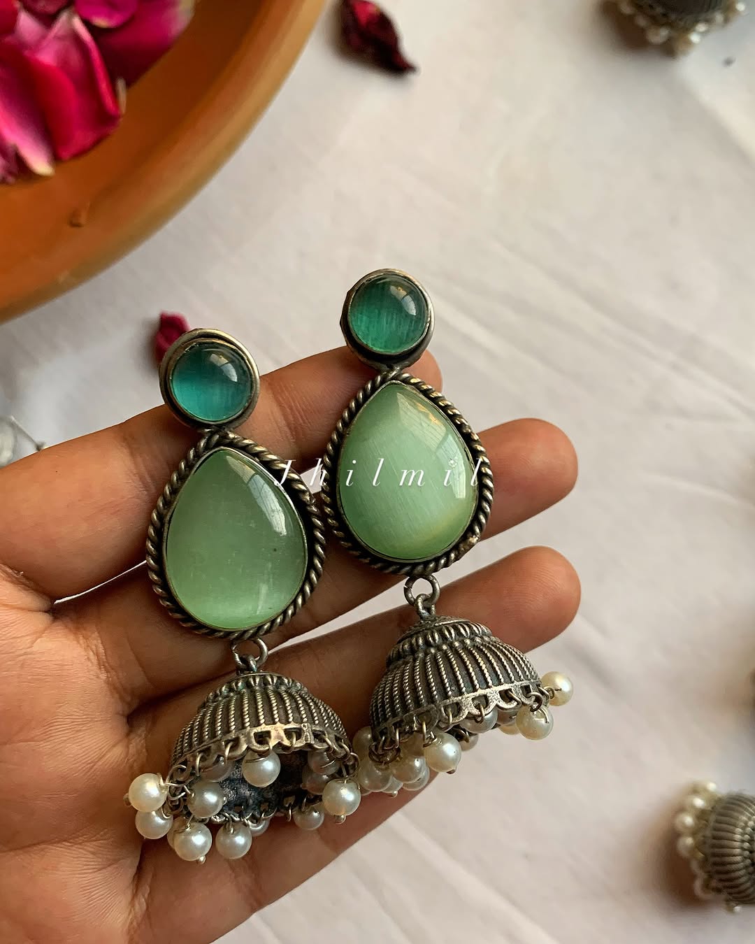Pakeeza Jhumki